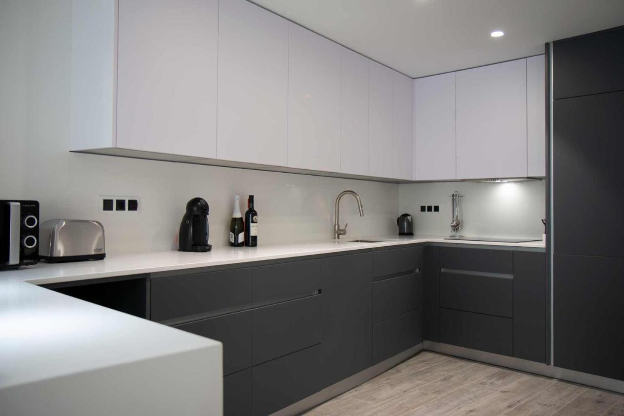 Apartamentos Vacacional En Plaza De Espana Nerja Dış mekan fotoğraf