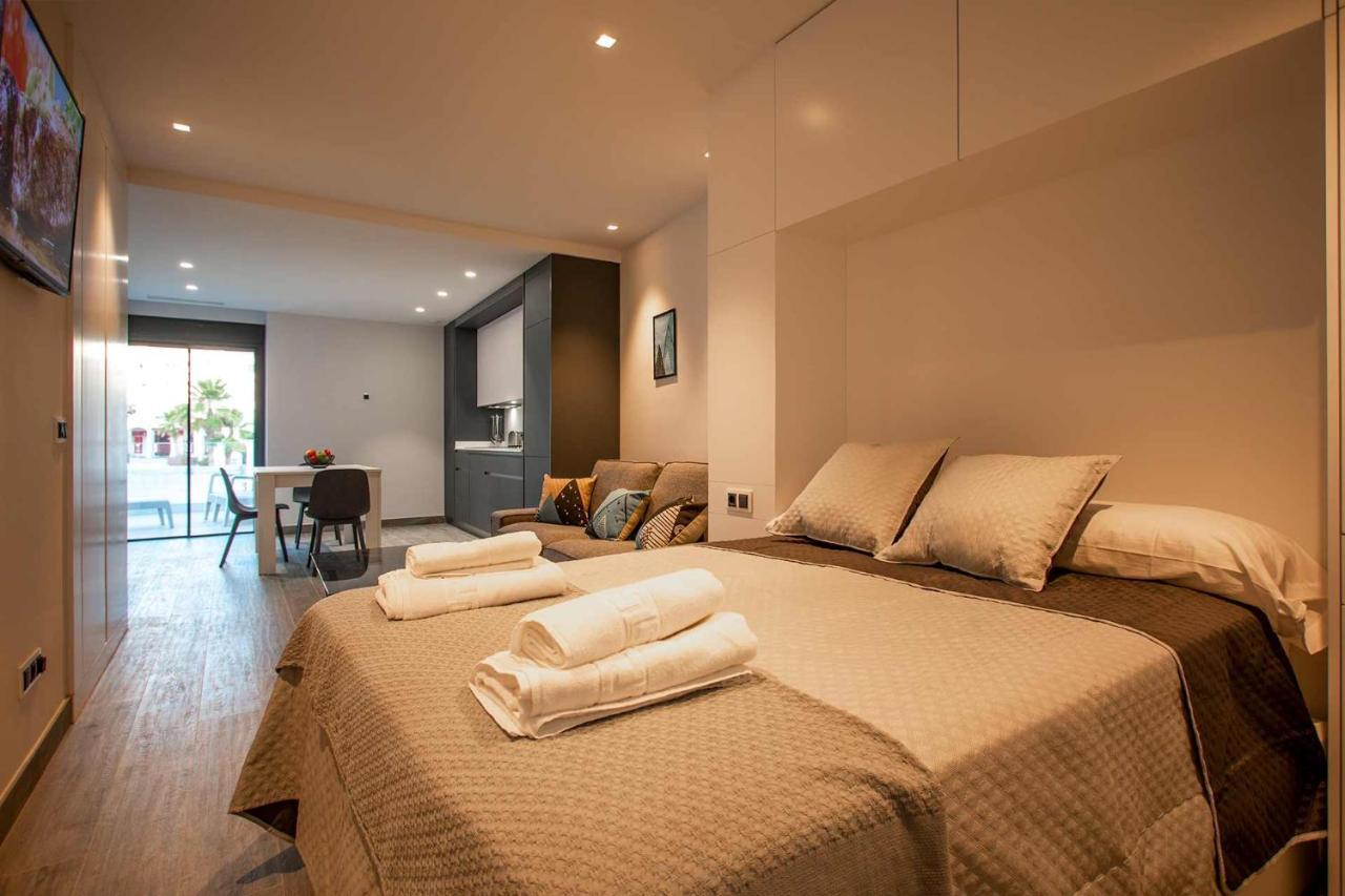 Apartamentos Vacacional En Plaza De Espana Nerja Dış mekan fotoğraf