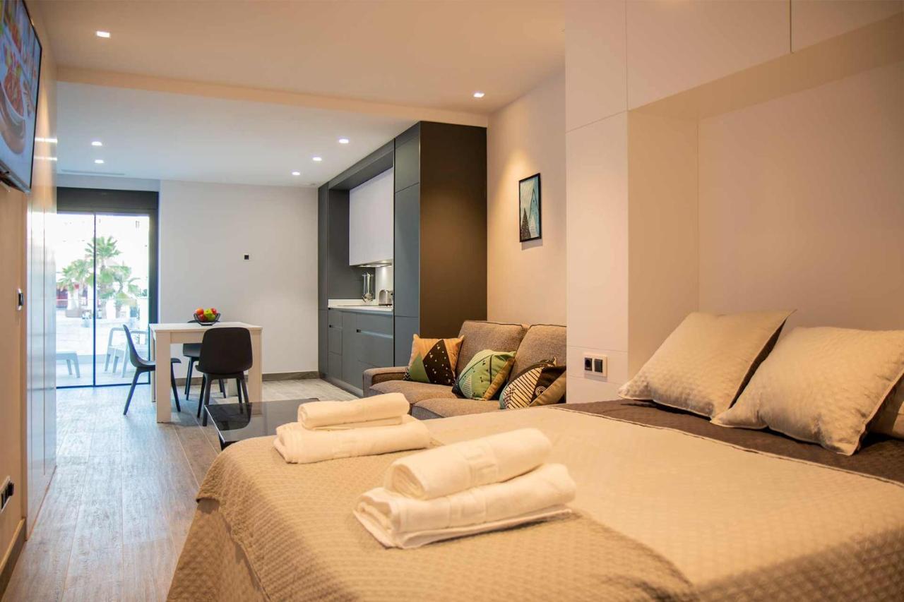 Apartamentos Vacacional En Plaza De Espana Nerja Dış mekan fotoğraf