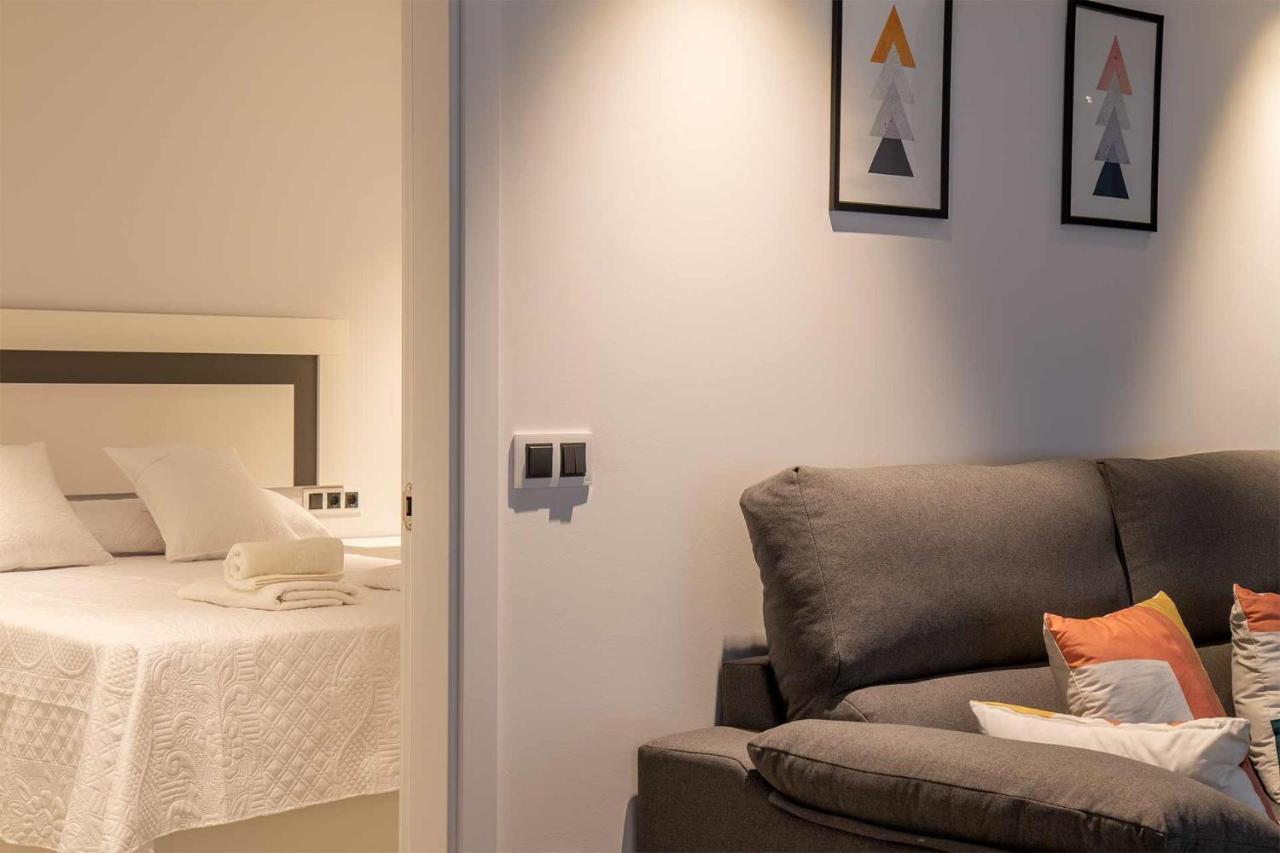 Apartamentos Vacacional En Plaza De Espana Nerja Dış mekan fotoğraf