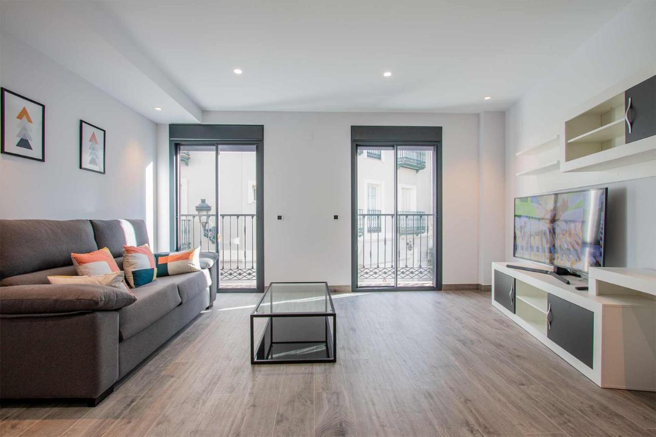 Apartamentos Vacacional En Plaza De Espana Nerja Dış mekan fotoğraf