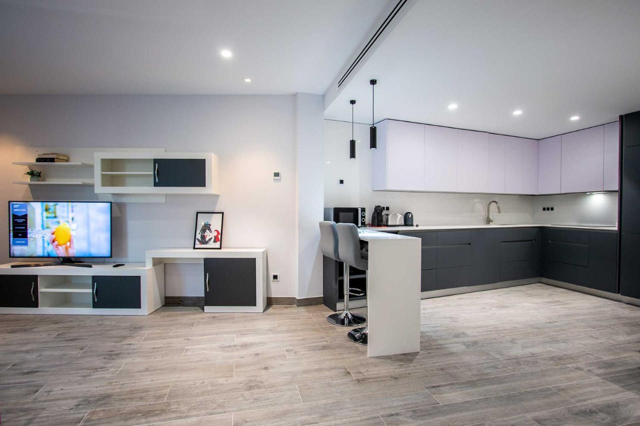Apartamentos Vacacional En Plaza De Espana Nerja Dış mekan fotoğraf