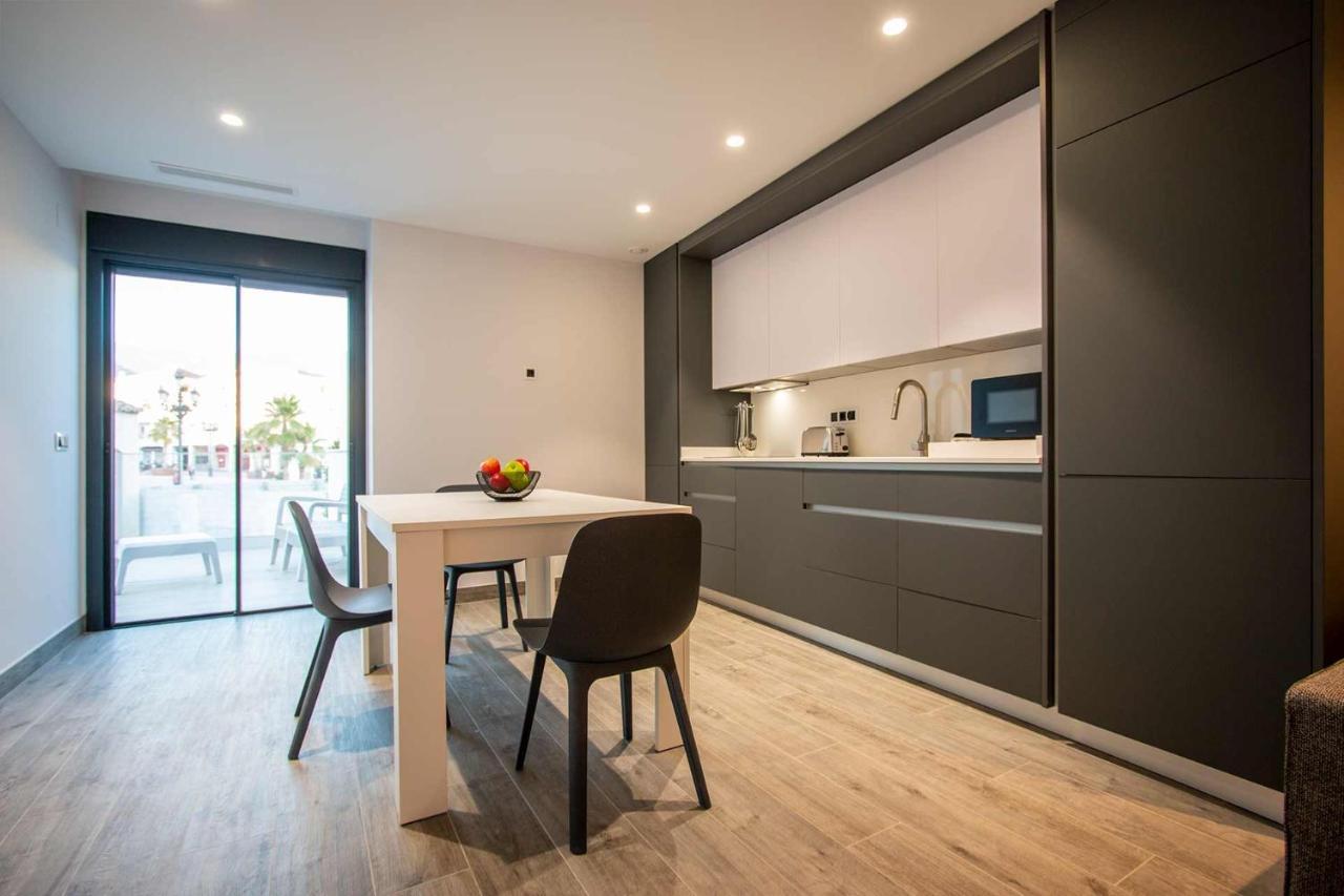 Apartamentos Vacacional En Plaza De Espana Nerja Dış mekan fotoğraf