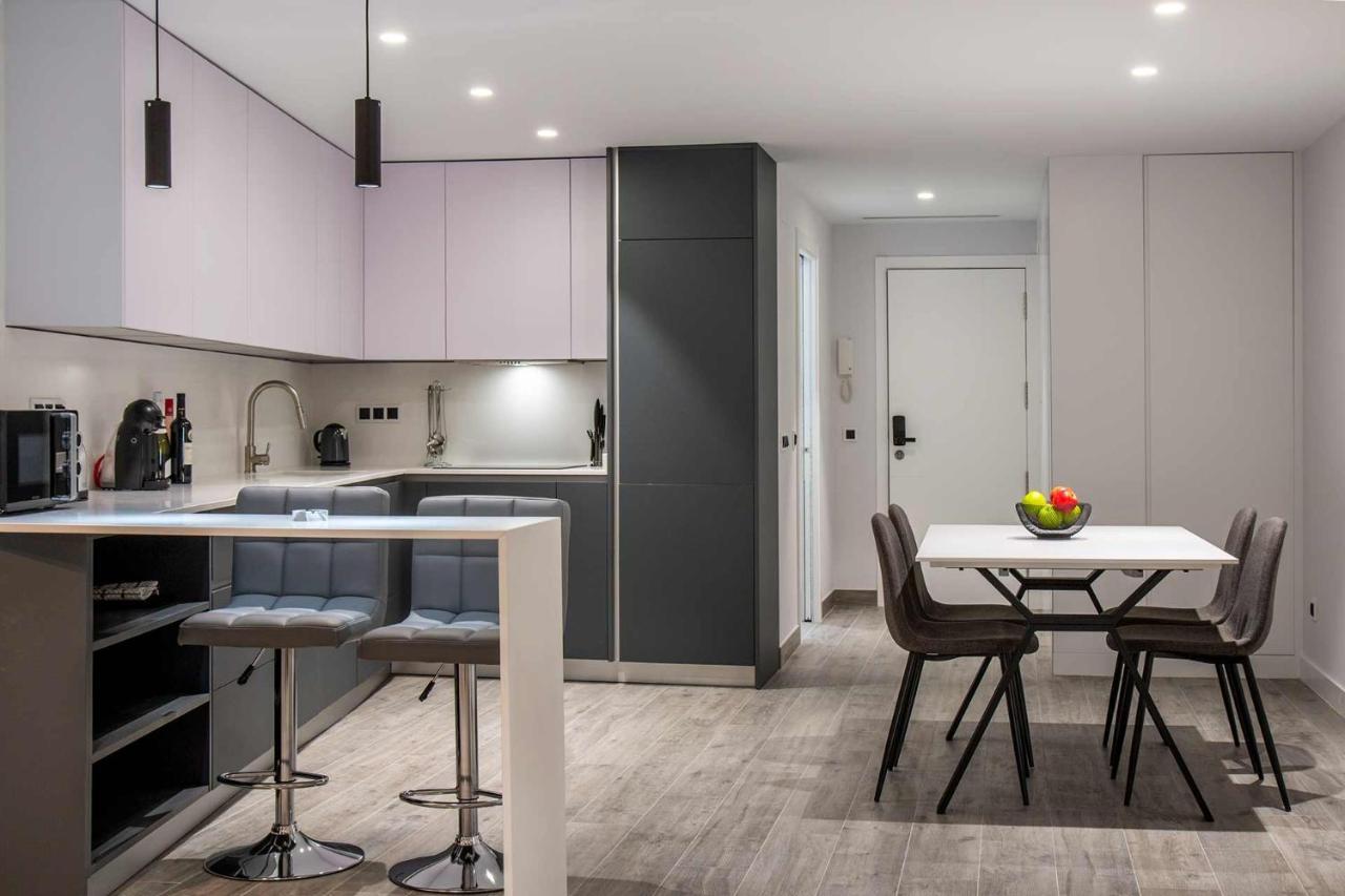 Apartamentos Vacacional En Plaza De Espana Nerja Dış mekan fotoğraf